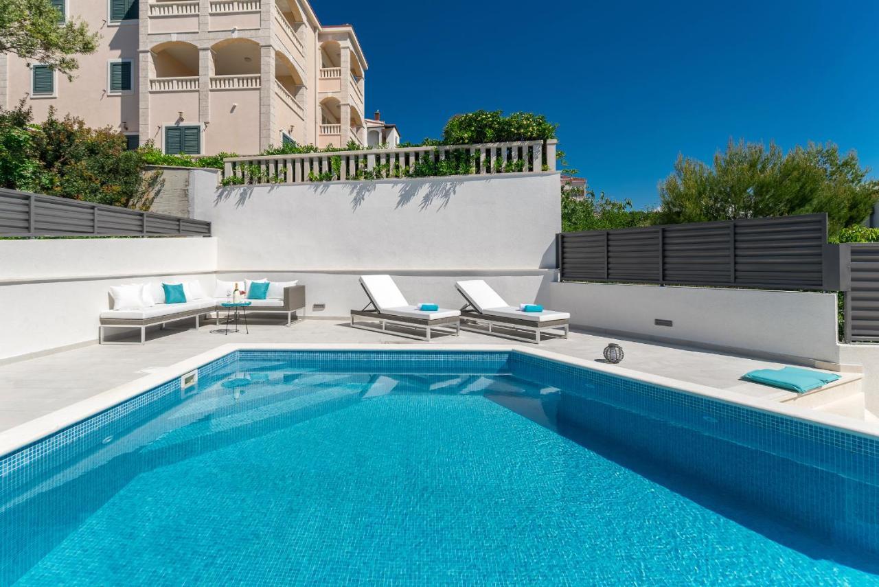 Villa Miholina - With Heated Swimming Pool Trogir Exteriér fotografie